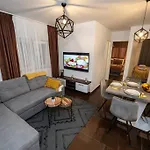 Warehouse Апартаменты