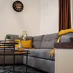 Апартаменты Warehouse *